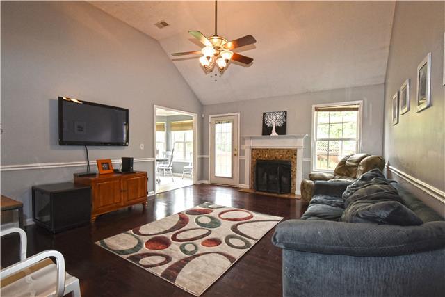 LARGE GREAT ROOM WITH SOARING CEILING, WOOD BURNING FIREPLACE, AND LOADED WITH NATURAL LIGHT! 203 JOHNNY RUTH COURT, MURFREESBORO, TN 37127