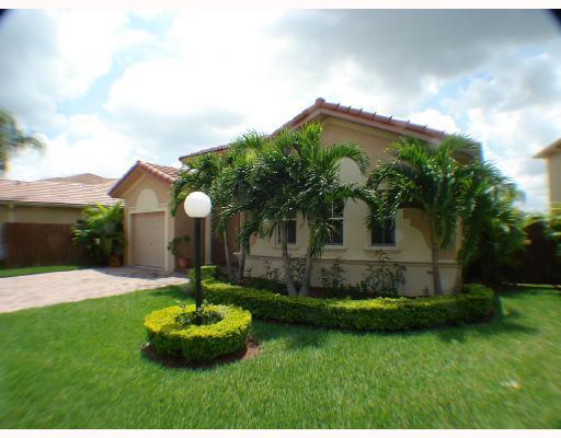 13543 Southwest 124th Avenue Road Miami, FL 33186 - Photo 1 of 10