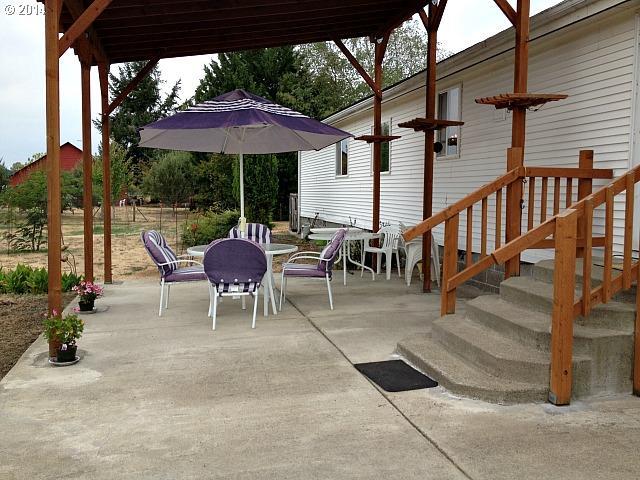 3843 Nonpareil Road Sutherlin, OR 97479 - Photo 12 of 16