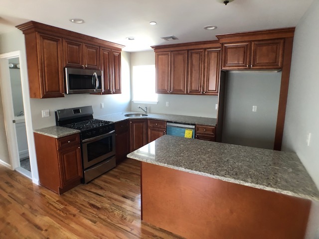 62 William Street, Unit 2 Staten Island, NY 10304 - Photo 2 of 7