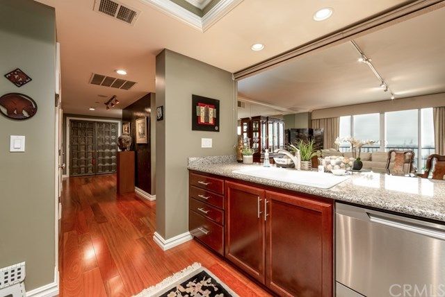 $853,000 | 850 East Ocean Boulevard, Unit 1309, Long Beach, CA 90802