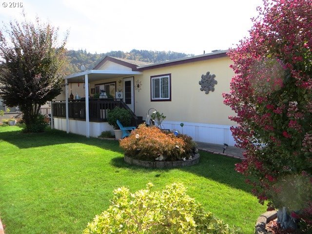 134 Estate Loop Winston, OR 97496 - Photo 2 of 22 Gallery Image 2