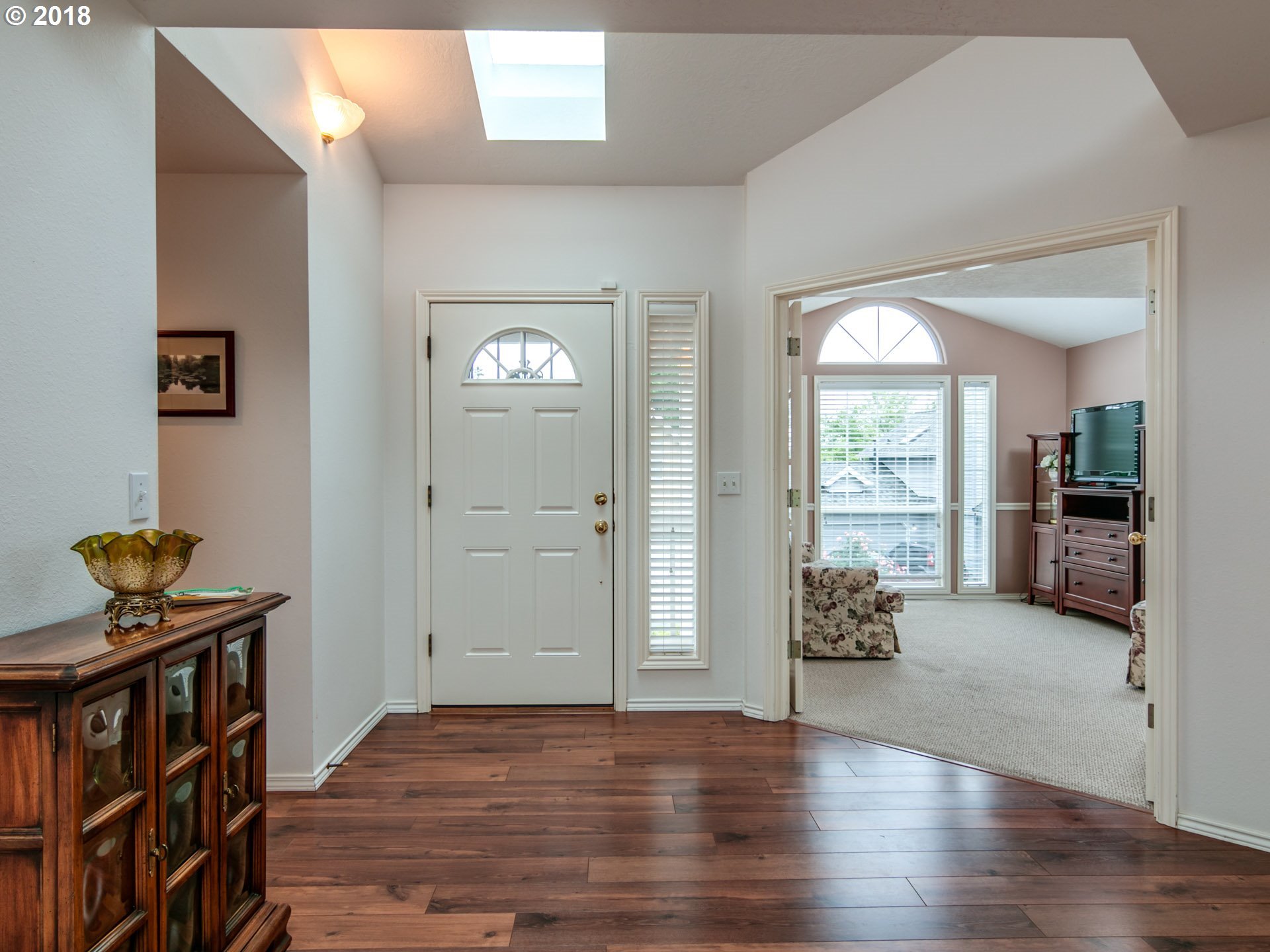 9085 Southwest Davies Road Beaverton, OR 97008 - Photo 5 of 23 Gallery Image 5