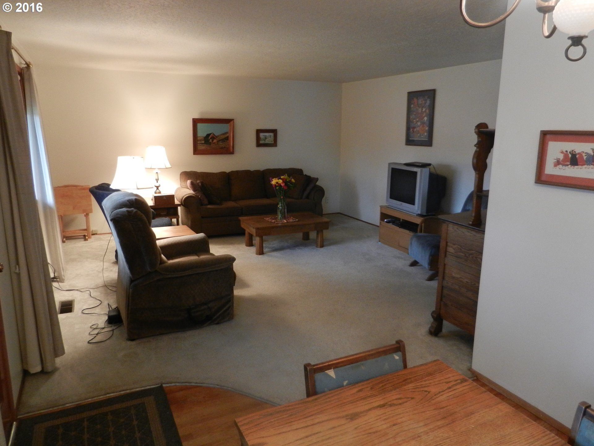 1538 Sallal Road Woodburn, OR 97071 - Photo 3 of 13 Gallery Image 3