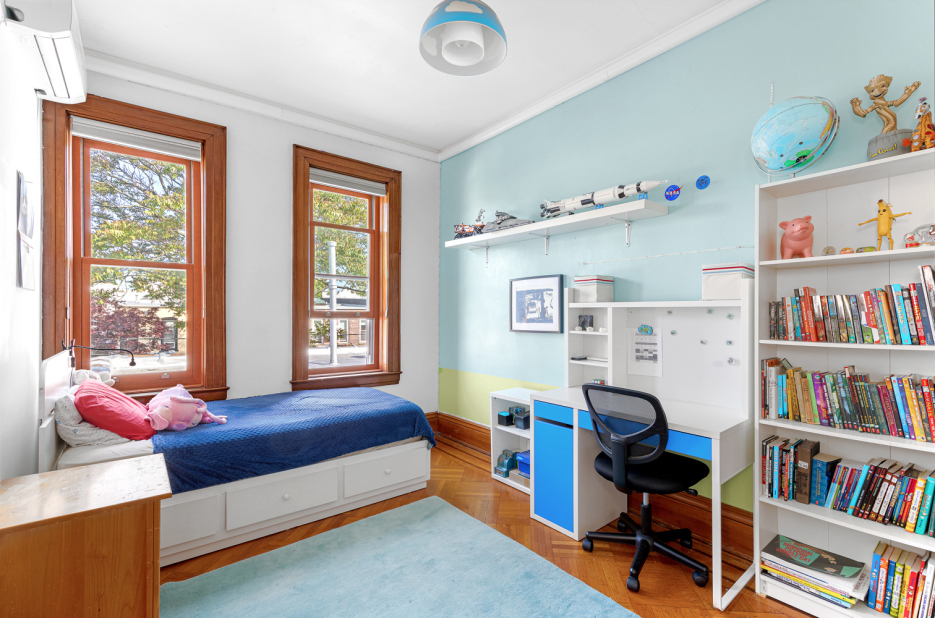 25 Howard Place Brooklyn, NY 11215 - Photo 7 of 20