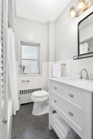 $1,900,000 | 777 Rugby Road | West Midwood