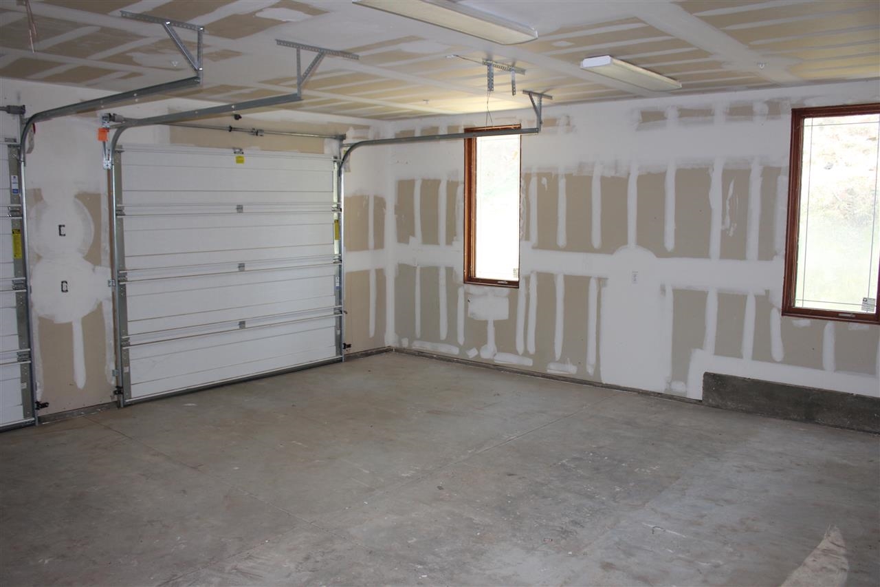 1028 Julian Estates Road Julian, CA 92036 - Photo 16 of 25 Two car attached garage.