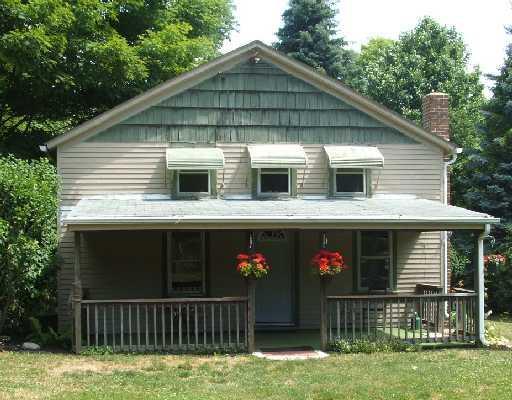 30 Hickory Road Greenville, PA 16125 - Photo 1 of 8 Gallery Image 1