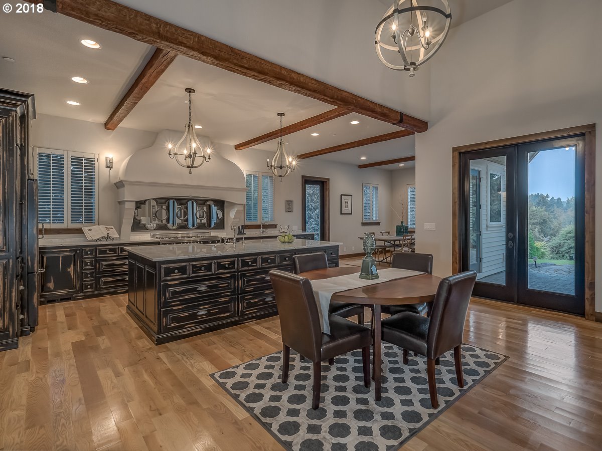 13705 Knaus Road Lake Oswego, OR 97034 - Photo 27 of 31 Gallery Image 27