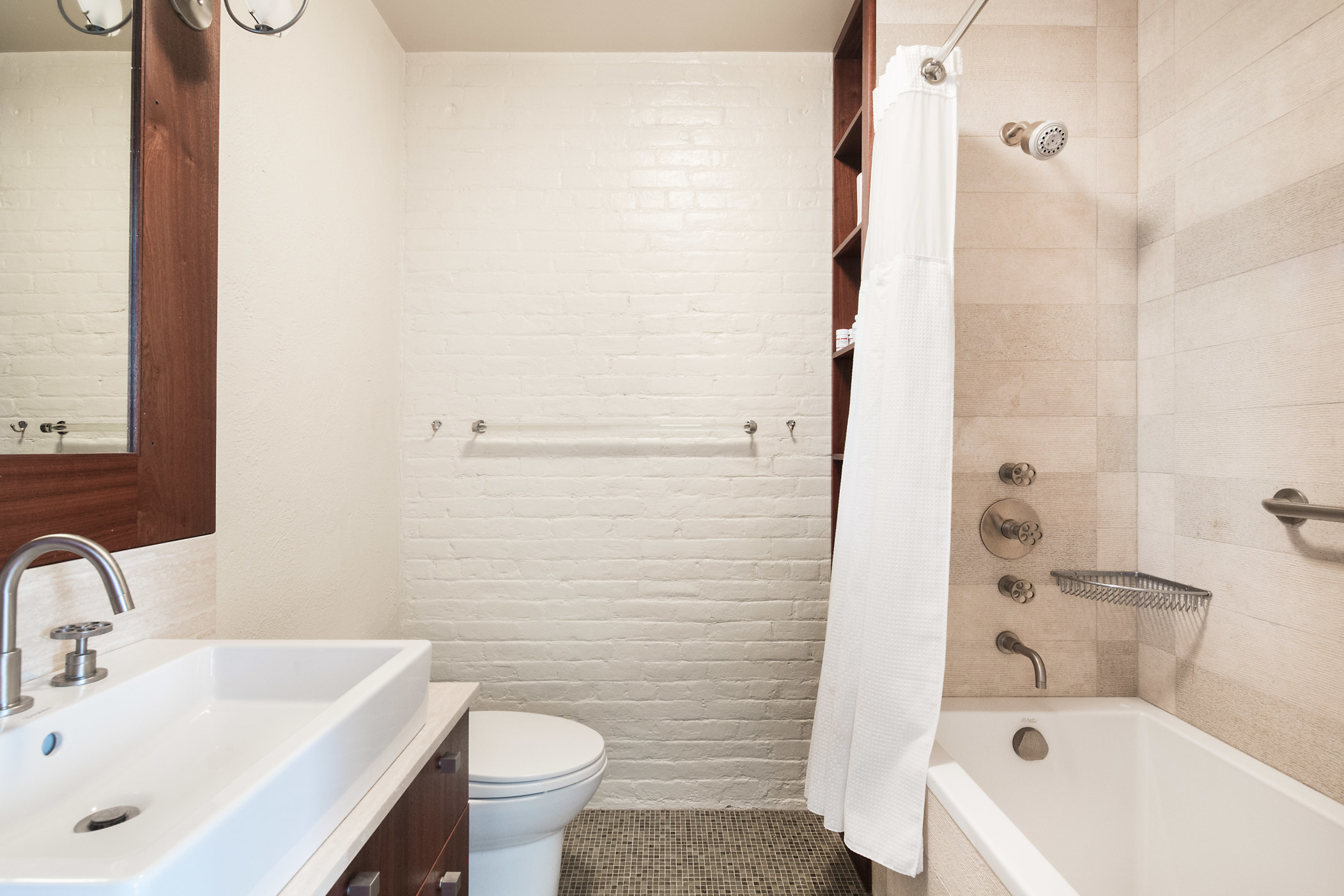 323 Greenwich Street, Unit 2 Manhattan, NY 10013 - Photo 3 of 5