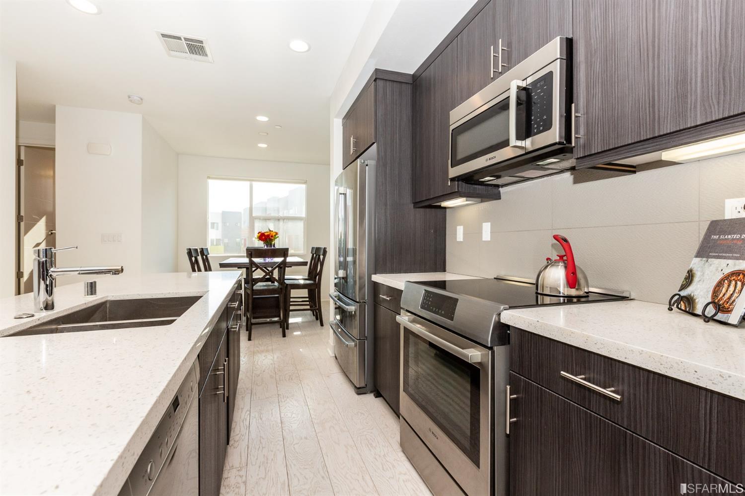 1519 Prescott Street Oakland, CA 94607 - Photo 8 of 23