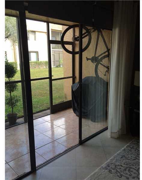 320 Racquet Club Road, Unit 102 Weston, FL 33326 - Photo 7 of 11