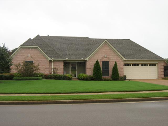 390 East White Road Collierville, TN 38017 - Photo 1 of 12 Come see this home! All brick! Excellent condition!