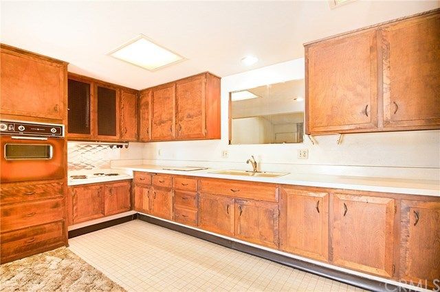 $135,000 | 13040 Oak Hills Drive, Unit 224H, Seal Beach, CA 90740