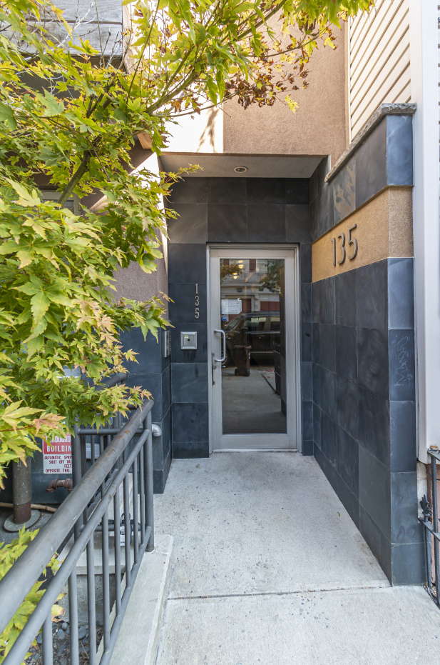 The Conselyea 135 Conselyea St, Brooklyn, NY 11211 - Photo 2 of 2