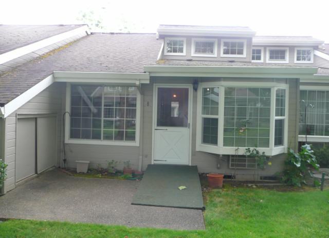 13775 Southwest Scholls Ferry Road, Unit 8 Beaverton, OR 97008 - Photo 7 of 9 Gallery Image 7