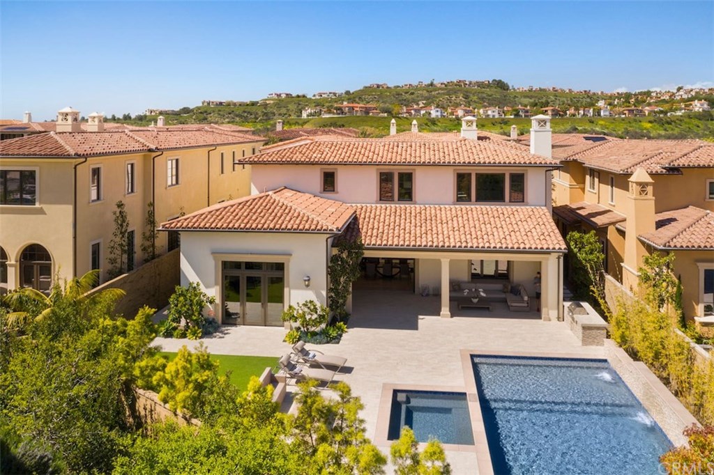 16 Seawatch Newport Coast, CA 92657 - Photo 18 of 18