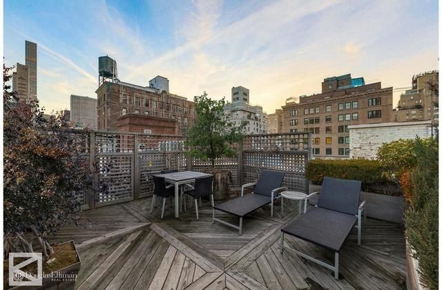 $1,795,000 | 35 East 68th Street, Unit 5B | Lenox Hill