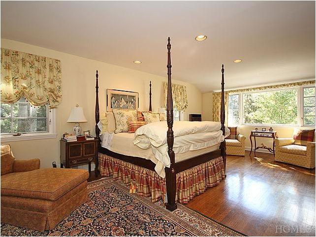 56 Sterling Road Harrison, NY 10528 - Photo 11 of 23 Gallery Image 11