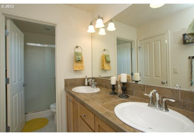 14039 Southwest Alpine Crest Way Tigard, OR 97224 - Photo 15 of 16 Gallery Image 15