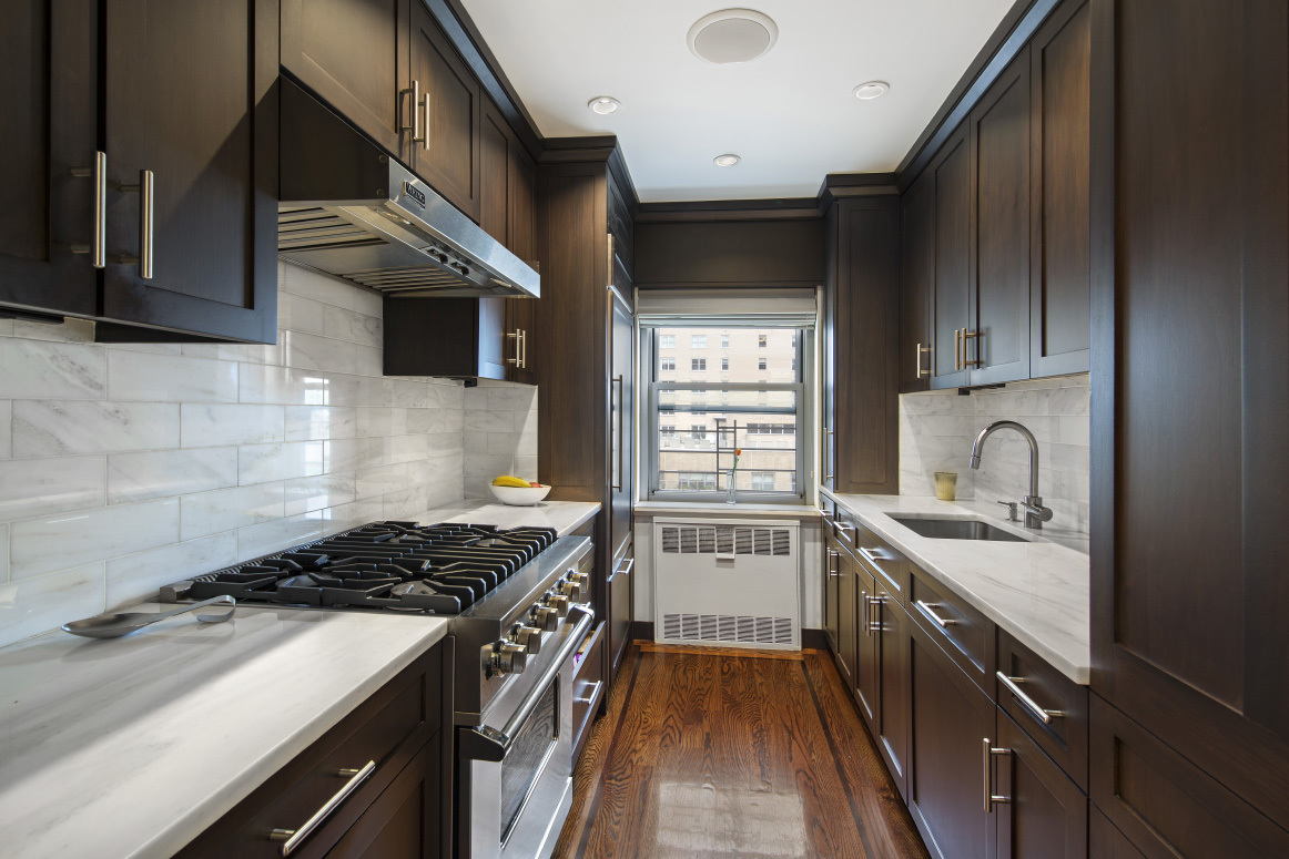 11 5th Avenue, Unit 16L Manhattan, NY 10003 - Photo 3 of 8