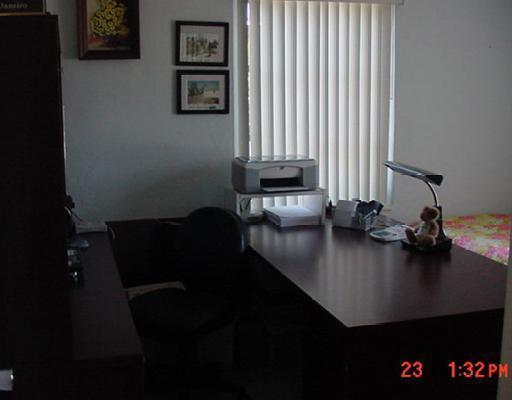 317 West 36th Street Hialeah, FL 33012 - Photo 11 of 14