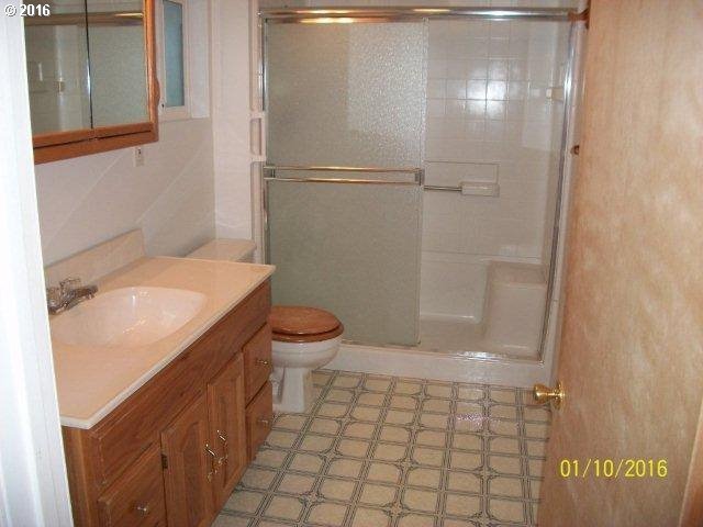 151 Old Pioneer Road Sutherlin, OR 97479 - Photo 13 of 21 Gallery Image 13