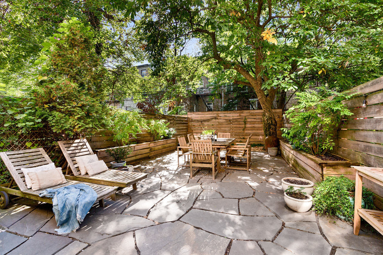 526 Monroe Street Brooklyn, NY 11221 - Photo 24 of 26