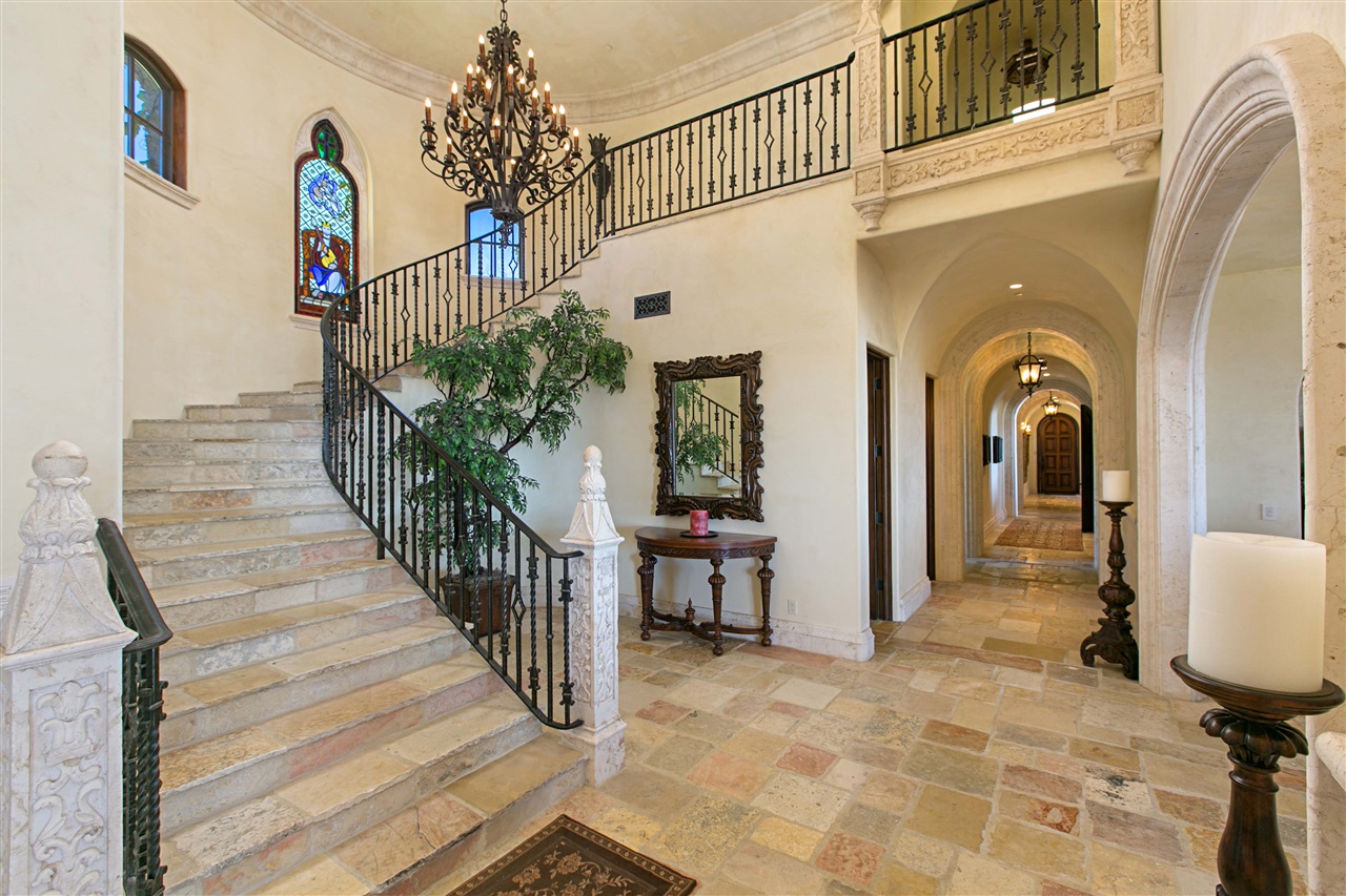 18441 Via Ambiente Rancho Santa Fe, CA 92067 - Photo 4 of 25