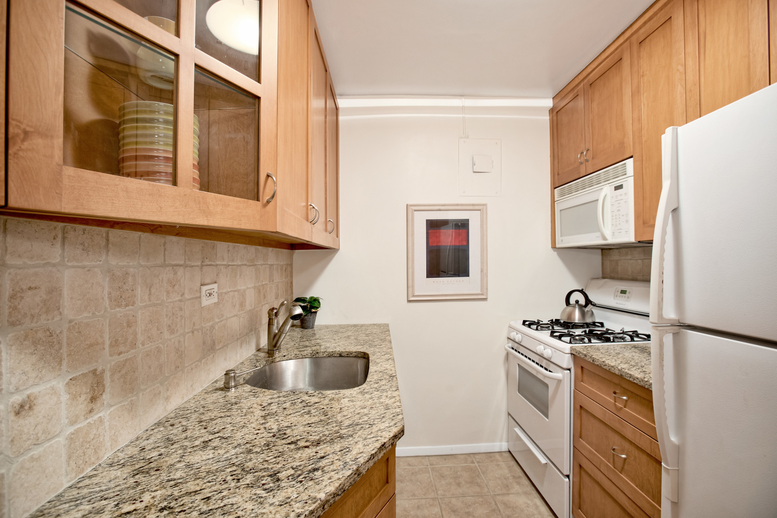 201 East 21st Street, Unit 4G Manhattan, NY 10010 - Photo 2 of 6