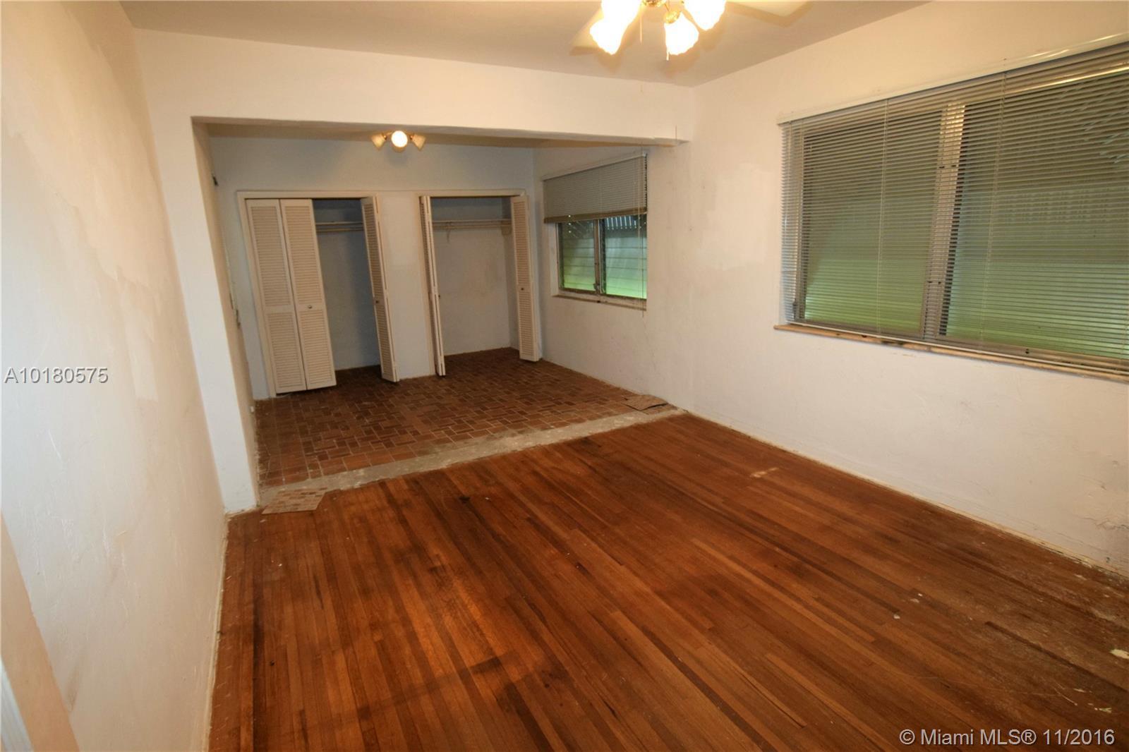 2210 Southwest 21st Street Miami, FL 33145 - Photo 11 of 35