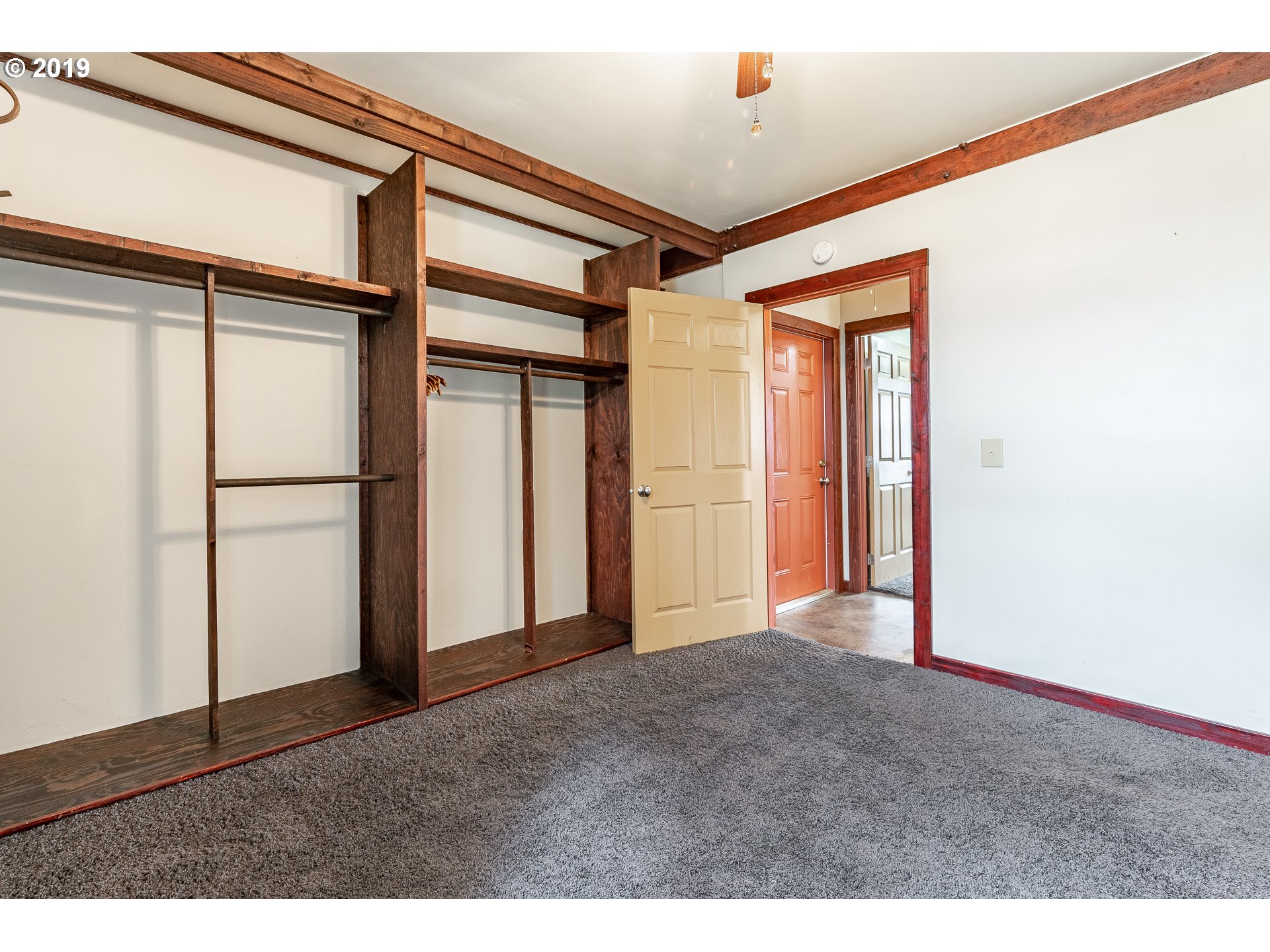 28374 Rainbow Valley Road Eugene, OR 97402 - Photo 25 of 29 Gallery Image 25