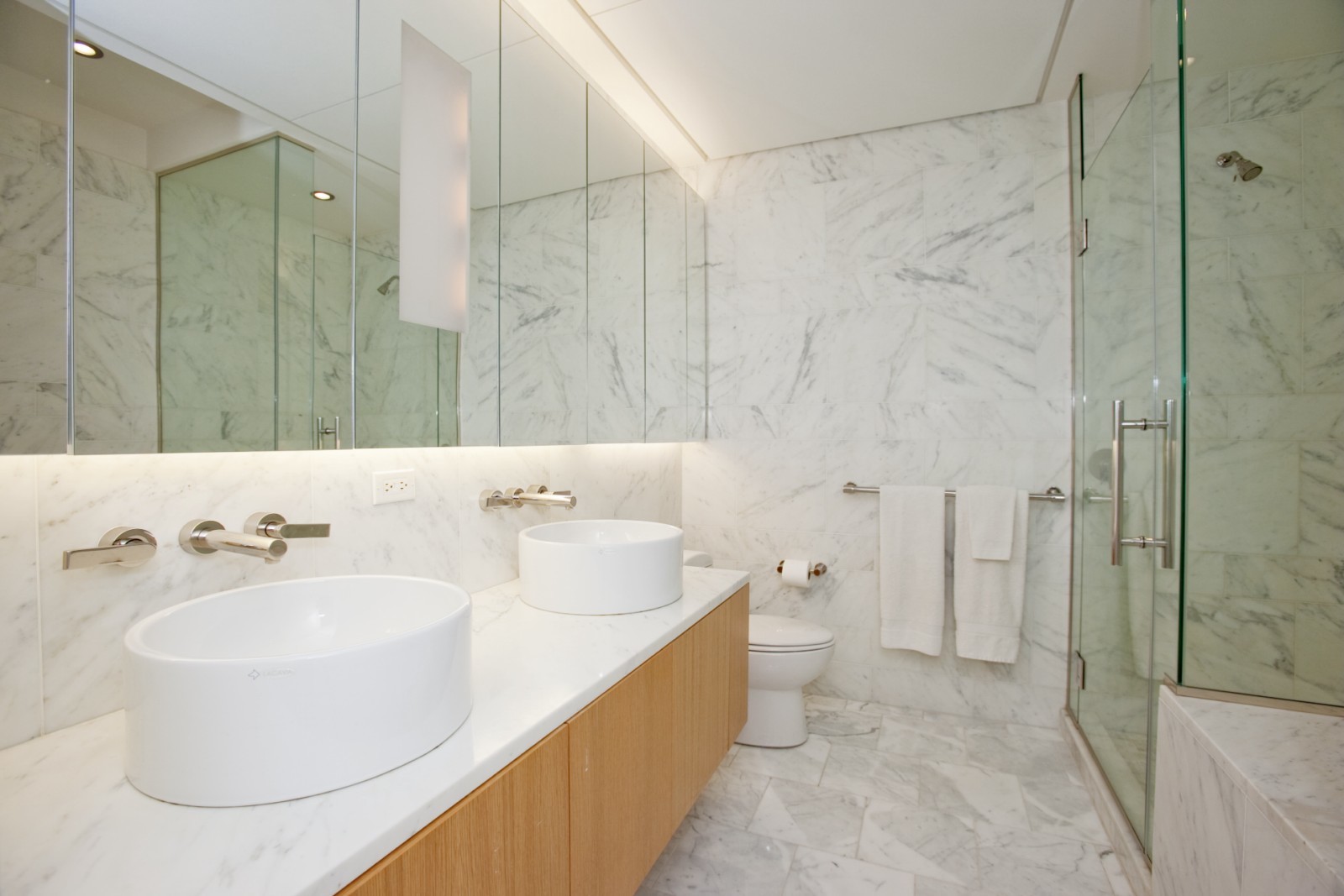 18 West 48th Street, Unit 21B Manhattan, NY 10036 - Photo 4 of 7