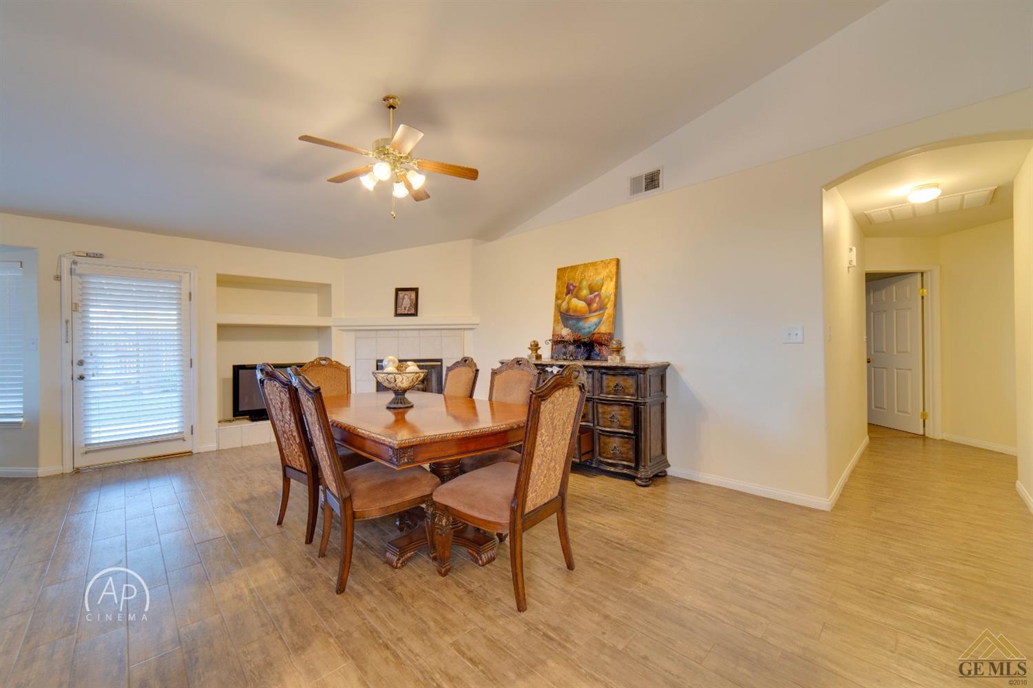 6902 Akers Road Bakersfield, CA 93313 - Photo 7 of 24