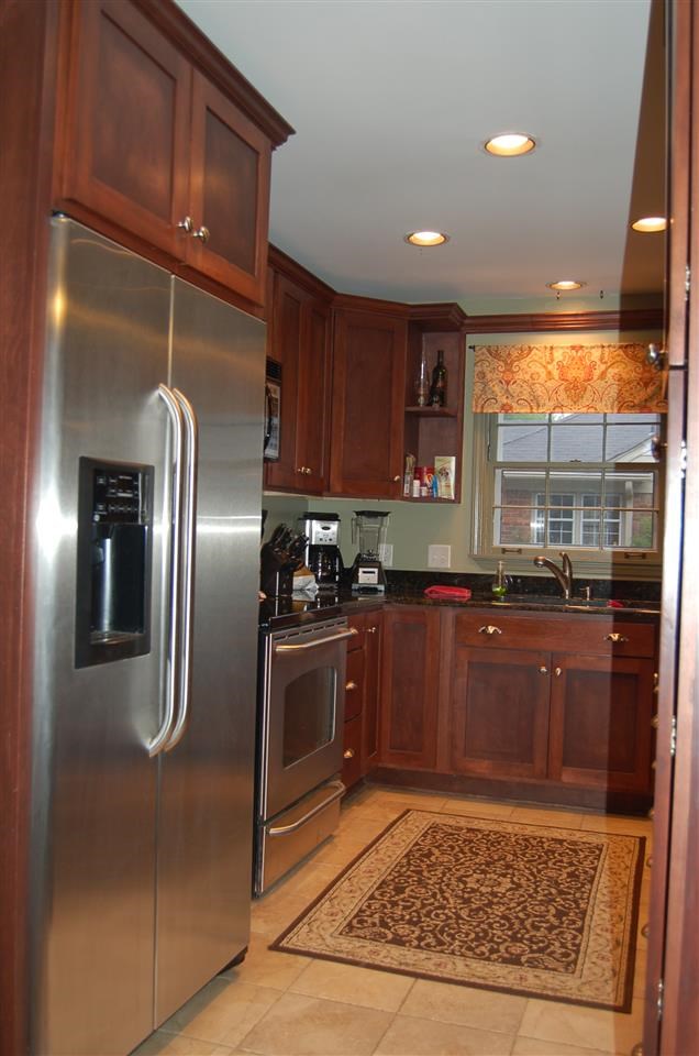 417 Fleda Road Memphis, TN 38120 - Photo 10 of 24