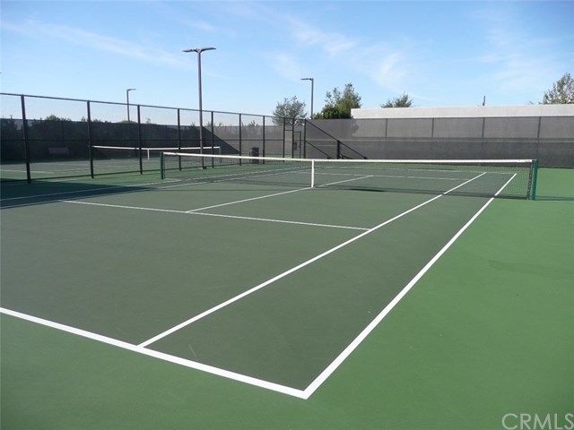 81 Savannah Lake Forest, CA 92630 - Photo 41 of 43