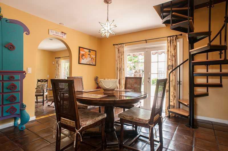 2372 Prairie Avenue Miami Beach, FL 33140 - Photo 30 of 31