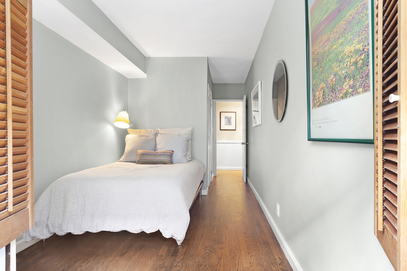 333 West 22nd Street, Unit 1A Manhattan, NY 10011 - Photo 5 of 9