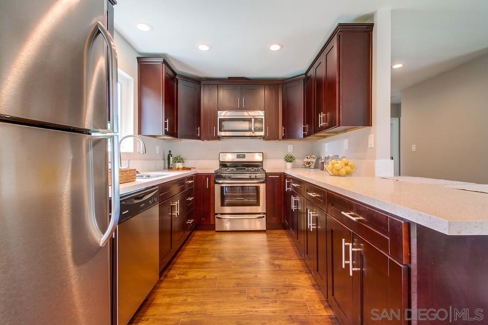 928 Broadview Street Spring Valley, CA 91977 - Photo 9 of 23 Gallery Image 9