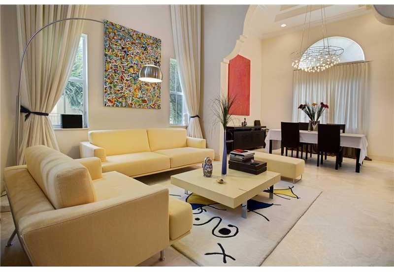 Doral Isles Doral, FL 33178 - Photo 4 of 19