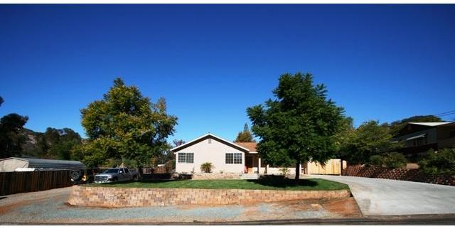 11218 Manzanita Road Lakeside, CA 92040 - Photo 2 of 23 Plenty on parking on both sides of the lot
