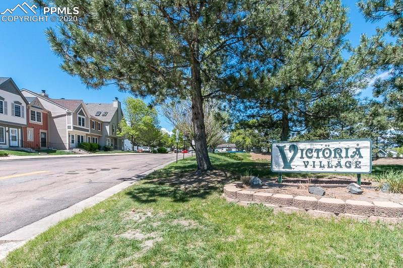 3616 Queen Anne Way Colorado Springs, CO 80917 - Photo 8 of 27