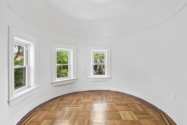 $1,915,000 | 500 East 24th Street | South Midwood