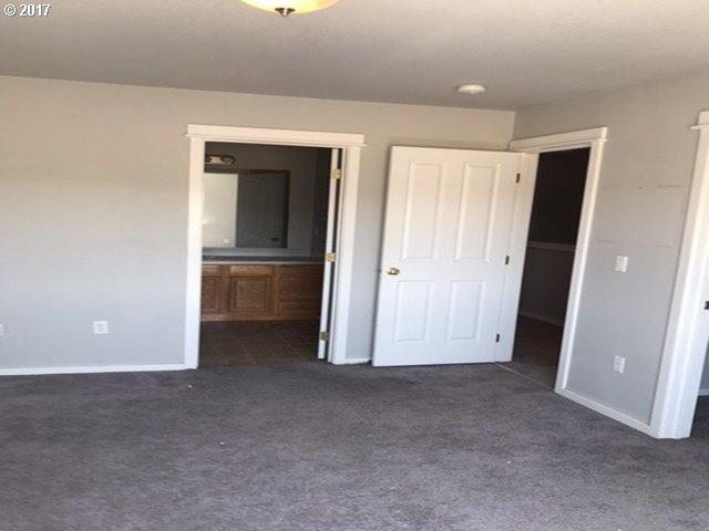 1213 Southwest Nye Avenue Pendleton, OR 97801 - Photo 3 of 11 Gallery Image 3