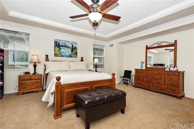 $1,000,000 | 8 St Giles Court, Ladera Ranch, CA 92694