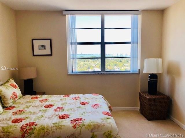 5825 Collins Avenue, Unit 15A Miami Beach, FL 33140 - Photo 8 of 12