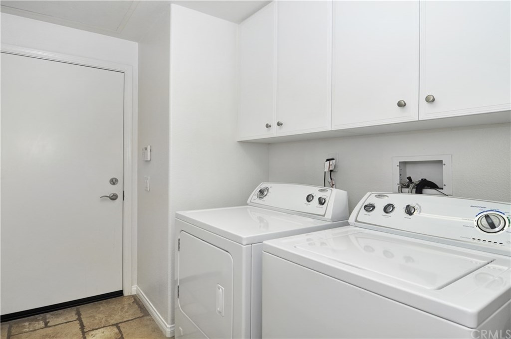 58 Shadowplay Irvine, CA 92620 - Photo 14 of 18