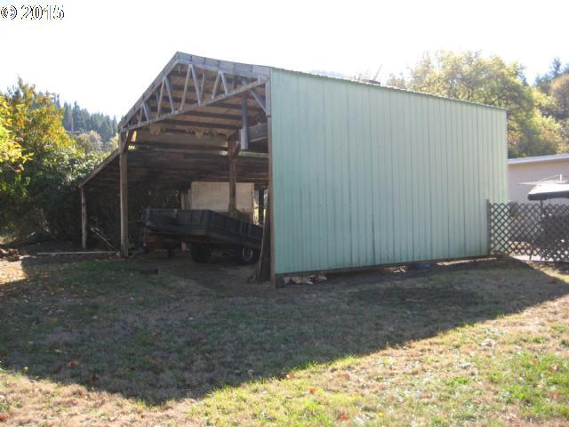 9155 Hayhurst Road Yoncalla, OR 97499 - Photo 15 of 16 Gallery Image 15