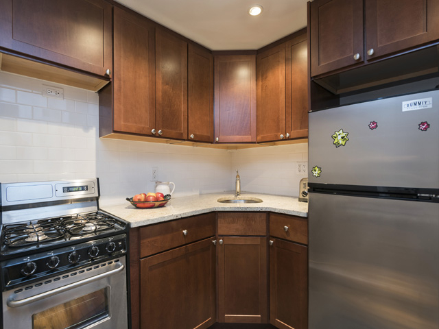 304 West 88th Street, Unit 1D Manhattan, NY 10024 - Photo 2 of 7