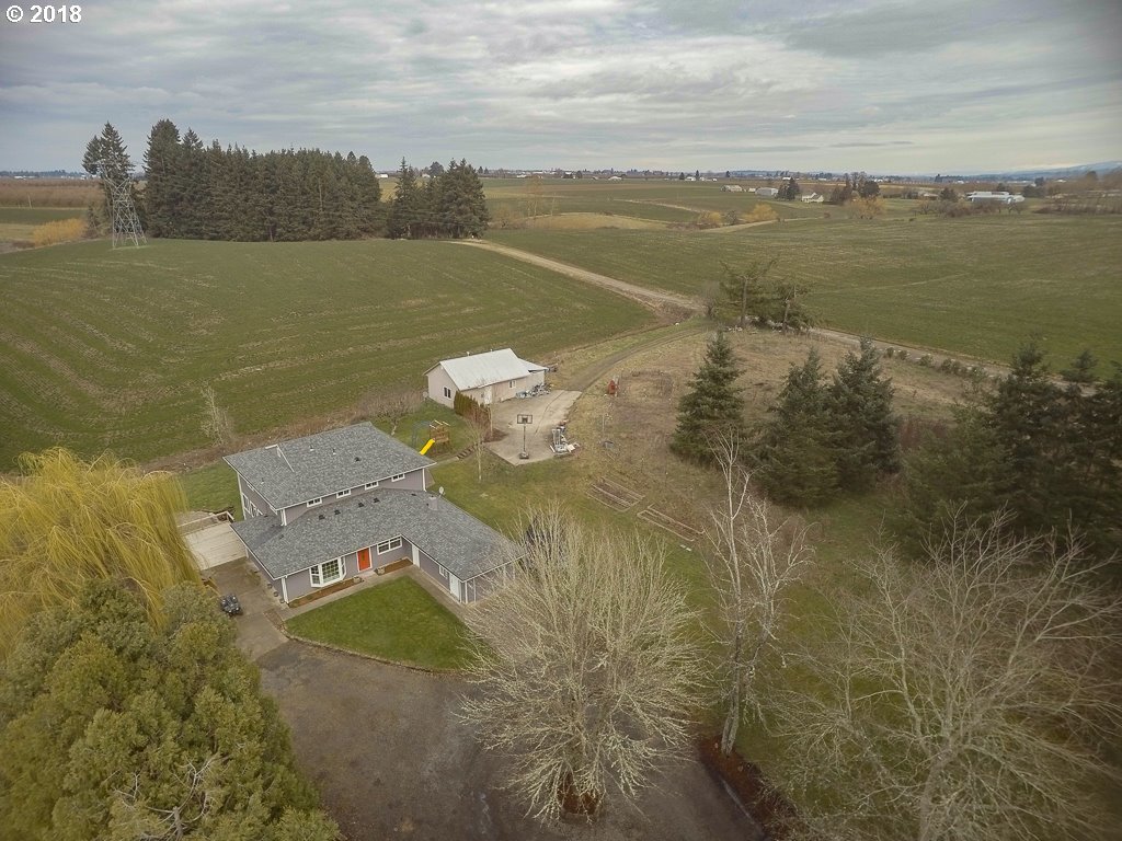 7295 Lardon Road Northeast Salem, OR 97305 - Photo 23 of 31